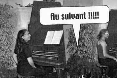 15h30